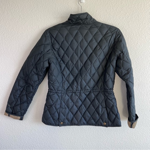 Eddie Bauer Women’s Goose Down Quilted Lightweight Jacket - Picture 7 of 12